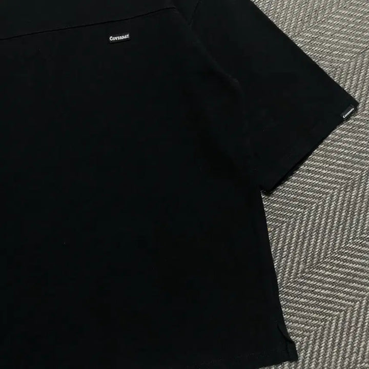 [BUNJANG] Covernat Layered Neck Small Logo Boxy Fit T-Shirt Black / 커버낫 넥 레이어드 스몰로고 박시핏 반팔 티셔츠 블랙o 5549