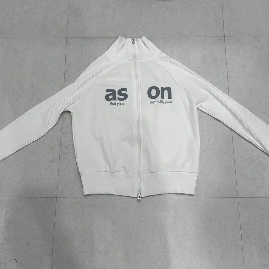 [BUNJANG] AZON Salt Zip-up White / 애즈온 솔트 집업 화이트 (새상품)