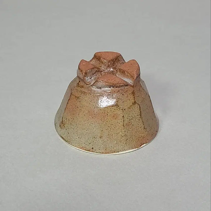 [BUNJANG] Jidang Park Bu-won Celadon Four-Footed Teacup / 지당 박부원샘 네굽 찻잔