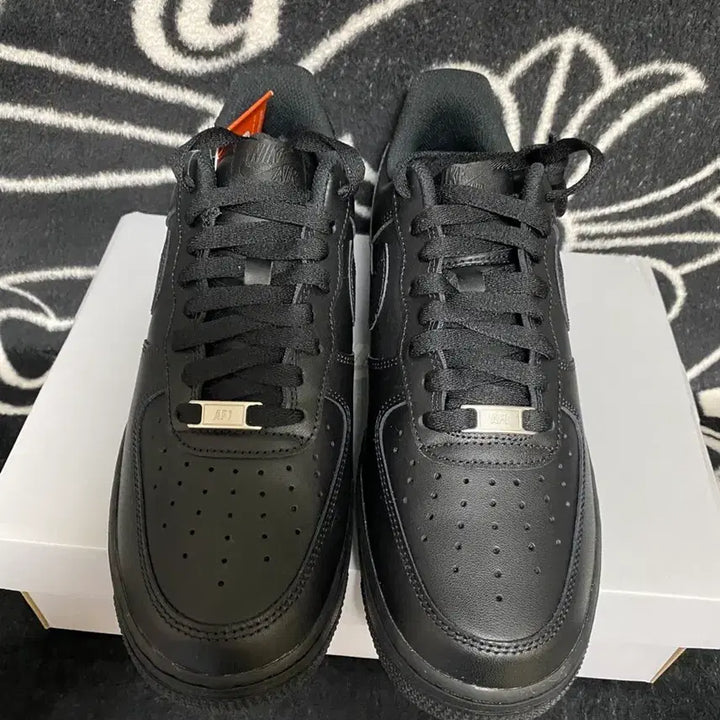[BUNJANG] Nike Air Force 1 All Black Sneakers 270 / 나이키 에어포스 올블랙 270