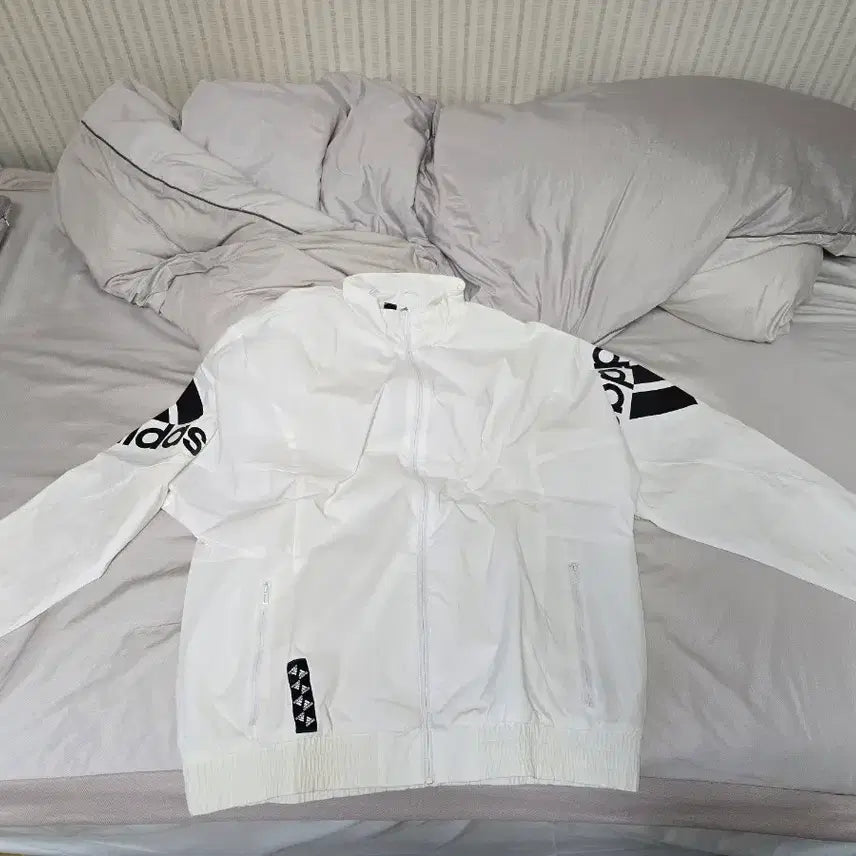 [BUNJANG] Adidas Unisex Performance FI BP1 Woven Jacket XL / 거의 새상품)아디다스 공용 퍼포먼스 FI BP1 우븐 자켓(XL)