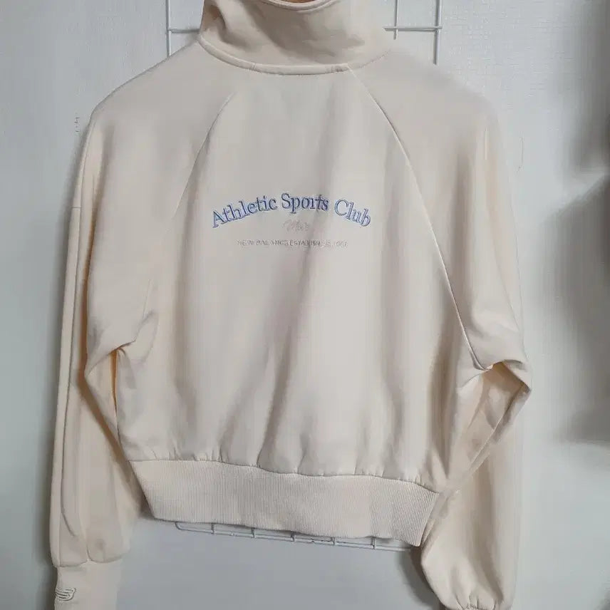 [BUNJANG] New Balance Semi Crop Collar Sweatshirt S / 뉴발란스 세미크롭 카라 맨투맨 S