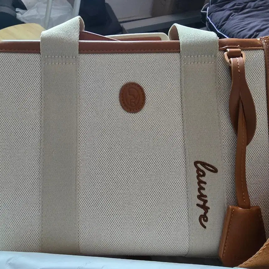 [BUNJANG] Loeuvre Woody Canvas Tote Bag - Ivory/Camel Brown / 로브르 우디 캔버스 토트백 / 아이보리 CAMEL BROWN [미사용]