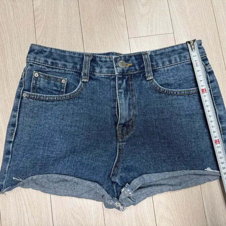 [BUNJANG] Denim Shorts Size 26 / 청반바지 데님 숏팬츠 26 (1회 착용)