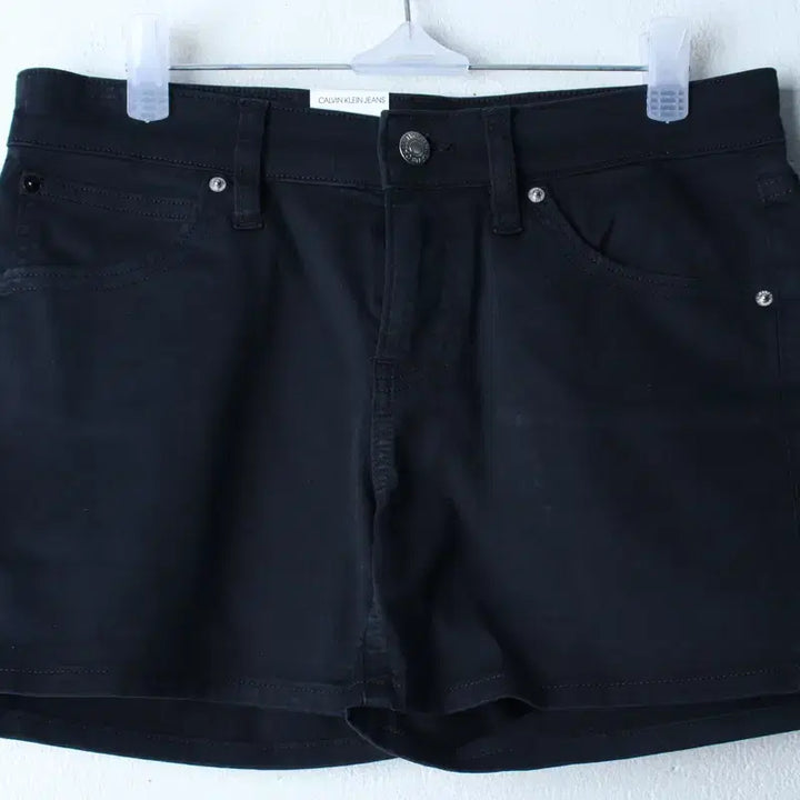 [BUNJANG] Calvin Klein Black Cotton Shorts / W(S-M) 캘빈클라인 반바지 팬츠 새상품 블랙 면 숏-2643