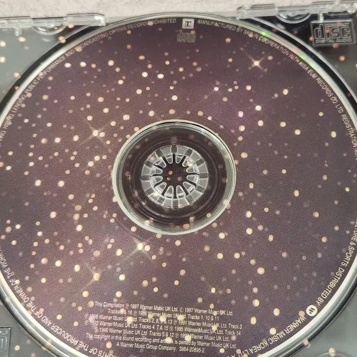 [BUNJANG] Enya Best Album Paint the Sky With Stars CD / 에냐 베스트 앨범 Paint the Sky With Stars CD