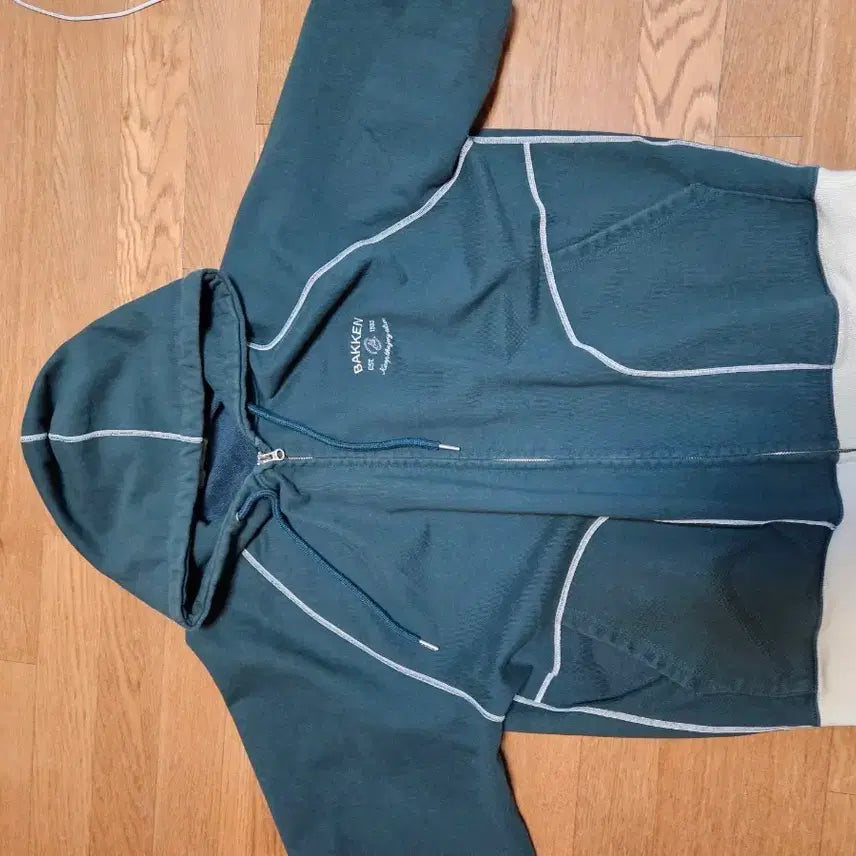 [BUNJANG] BAKKEN Dark Green Hoodie Zip-Up / BAKKEN 후드집업 다크 그린