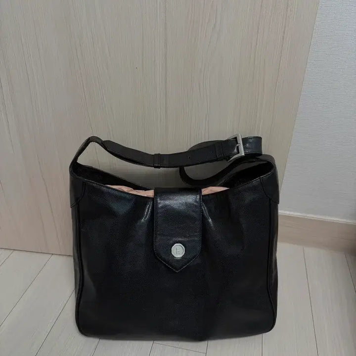 [BUNJANG] Minuit Muse Barton Bag Large Black / 미닛뮤트 바톤백 라지 블랙 barton
