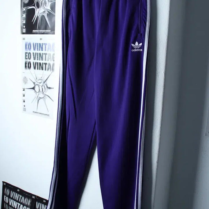 [BUNJANG] Adidas Training Pants Original Faber Purple Three Stripes - 264E / (S-M) 아디다스 트레이닝복 바지 오리지널 파버 퍼플 삼선-264E