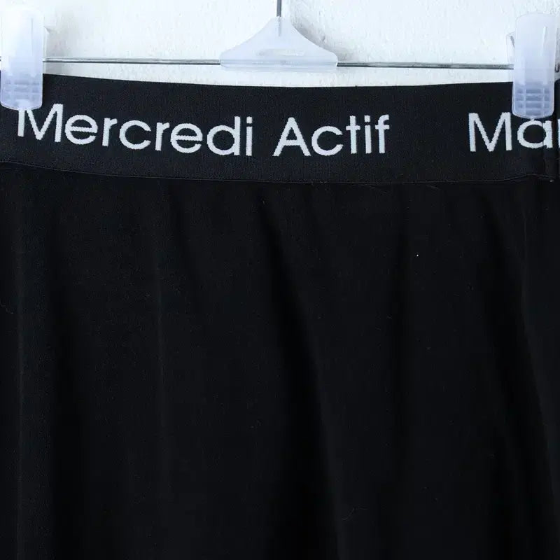 [BUNJANG] Mardi Mercredi A-Line Bouclé Skirt Black Limited Edition / W(F) 마르디메르크디 스커트 치마 A라인 부클 블랙 한정판-264F