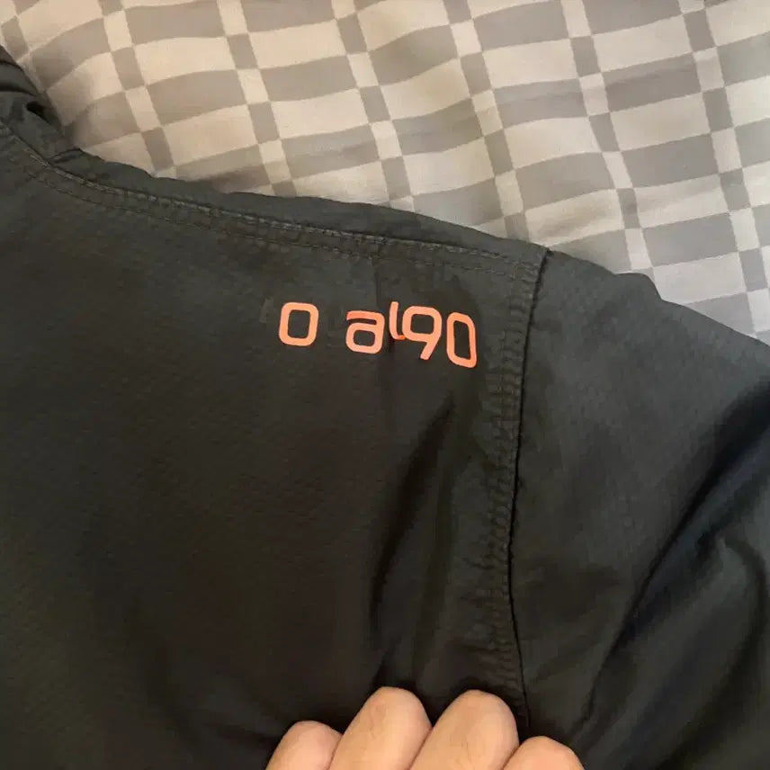 [BUNJANG] Nike Windbreaker Jacket Black/Orange / 나이키 바람막이 블랙/오렌지 90 프린팅