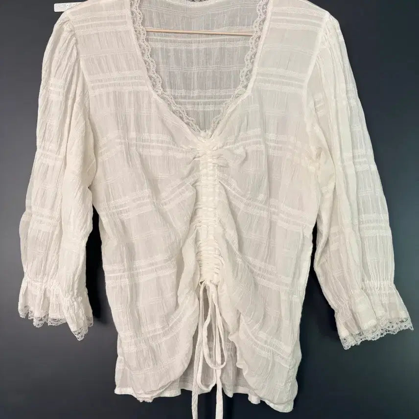 [BUNJANG] Cotton Lace Blouse - Free Size / 면 레이스 블라우스 프리사이즈