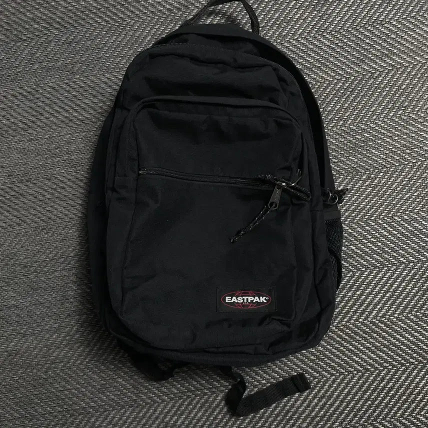 [BUNJANG] Eastpak Original Backpack Black 90s / 90s 이스트팩 오리지날 백팩 블랙 y 5549