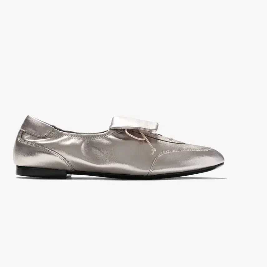 [BUNJANG] Kuern Rome 15 Flat Sneakers Size 240 / 쿠에른 ROME 15 플랫 스니커즈 240사이즈