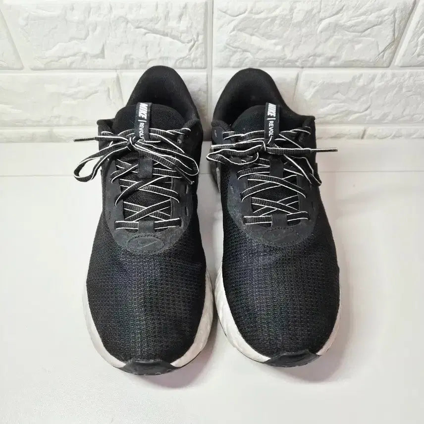 [BUNJANG] Nike Revolution 270 Running Shoes Sneakers / 나이키 270 레볼루션 런닝화 운동화