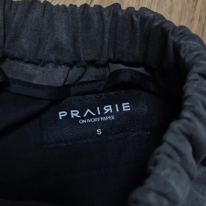 [BUNJANG] Prairie Linen Barrel Fit Wide Slacks / (새상품)프레리 린넨 배럴핏 와이드 슬랙스 [정가 79,000원]