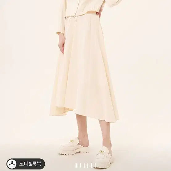 [BUNJANG] TIME by Hanseum Lettering Back-Banding Full Skirt / 한섬 타임 time 레터링 백밴딩 풀스커트