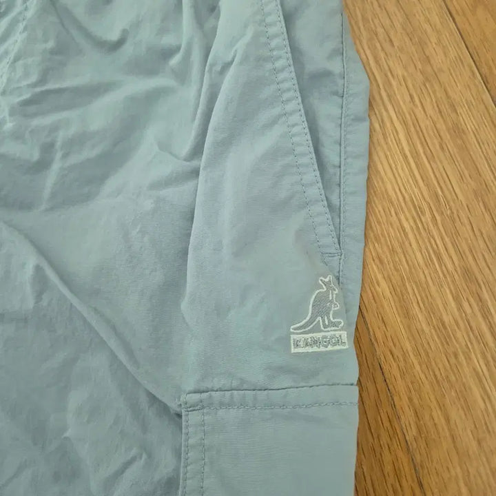 [BUNJANG] Kangol Cargo Shorts / 캉골 카고 반바지