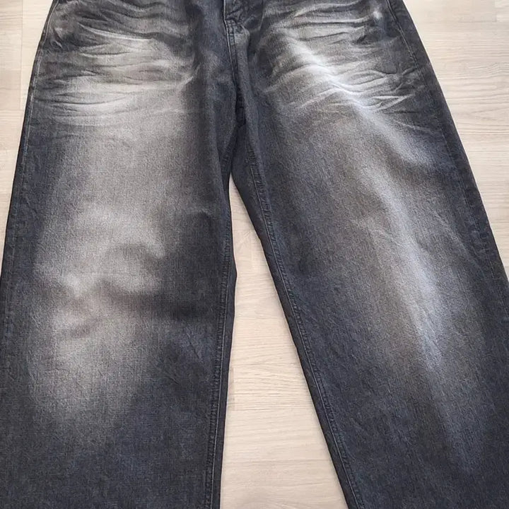 [BUNJANG] Branded 1702 Max Wide Washed Jeans / 브랜디드 1702 블랙 맥스와이드 워싱진