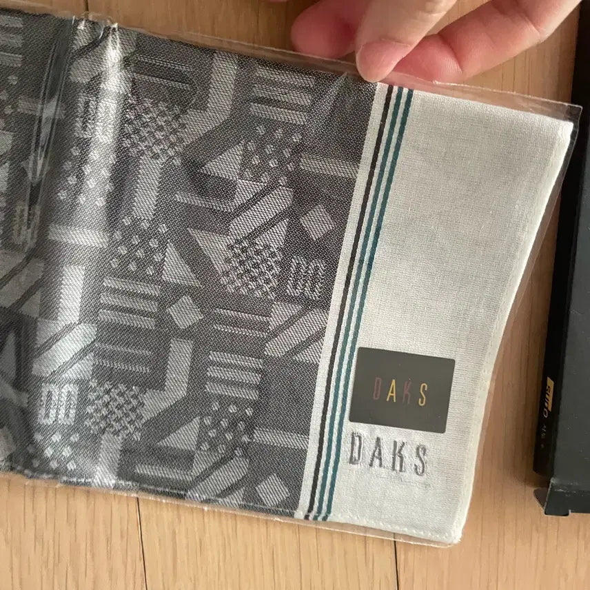 [BUNJANG] DAKS Handkerchief Set / 새상품) 닥스손수건 DAKS