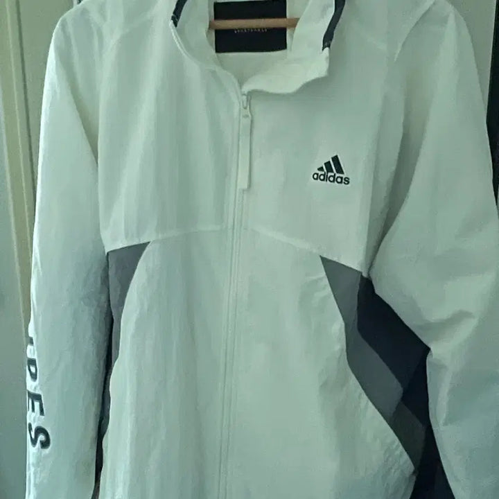 [BUNJANG] Adidas White Windbreaker Jacket / 아디다스 화이트 바람막이 자켓