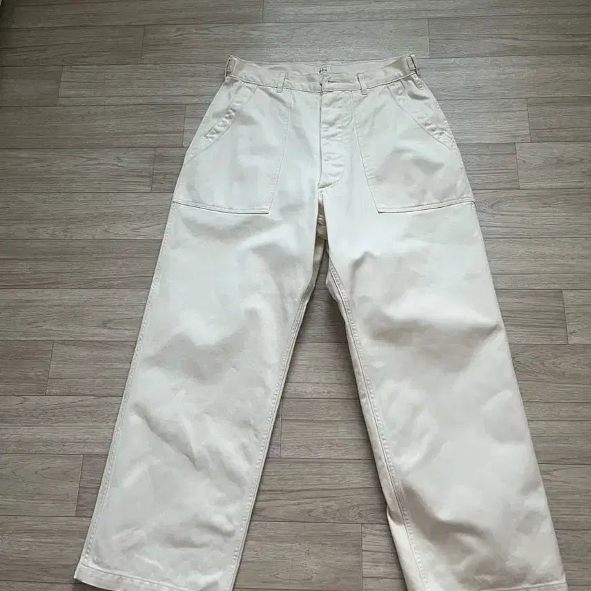 [BUNJANG] Shiota Fatigue Ecru Size 4 / 시오타 퍼티그 에크루 4