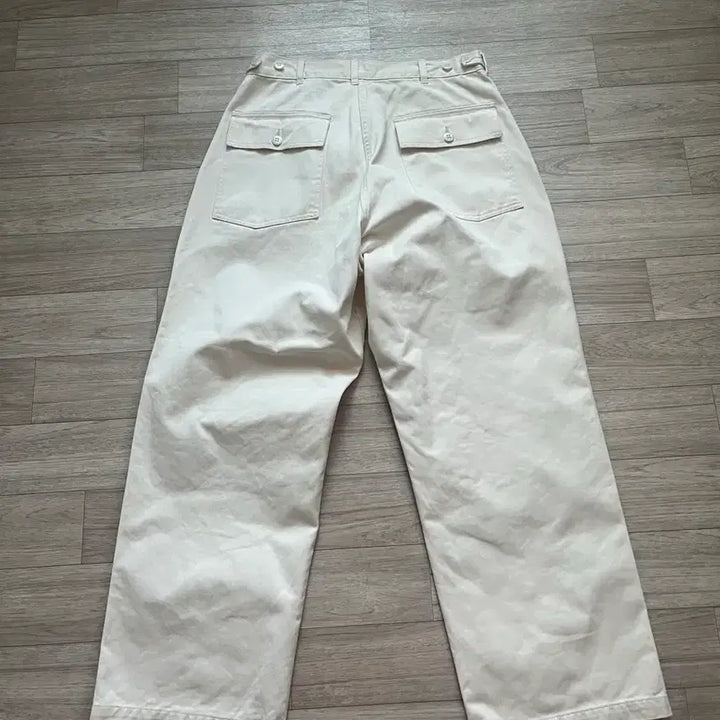 [BUNJANG] Shiota Fatigue Ecru Size 4 / 시오타 퍼티그 에크루 4