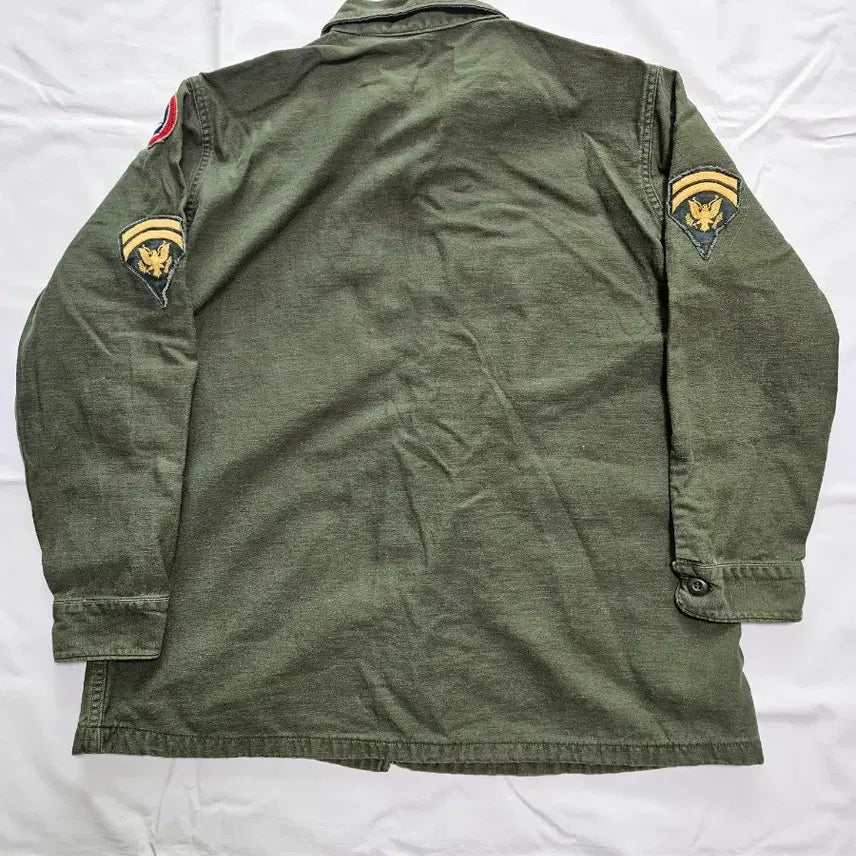 [BUNJANG] 1960s US Army OG-107 Field Shirt (Vintage, Size XL) / 1960s  미군 오리지널 OG-107 셔츠 빅사이즈 판매합니다.