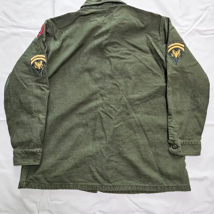 [BUNJANG] 1960s US Army OG-107 Field Shirt (Vintage, Size XL) / 1960s  미군 오리지널 OG-107 셔츠 빅사이즈 판매합니다.