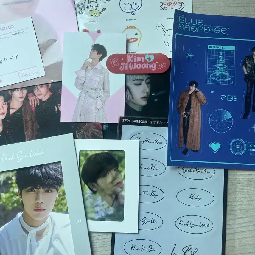 [BUNJANG] ZEROBASEONE Postcard Sticker Bundle Set / 제로베이스원 엽서 스티커 팔아요