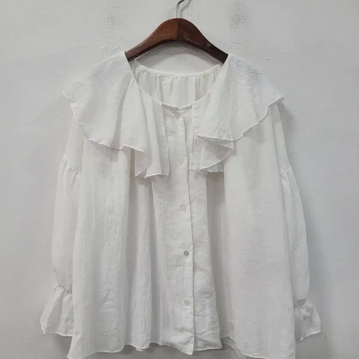 [BUNJANG] CLASSICAL Frill Blouse Long Sleeve Shirt / CLASSICAL 프릴 블라우스 긴팔 셔츠