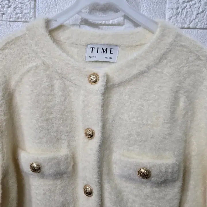 [BUNJANG] TIME Wool Cardigan Ivory / 타임 보들보들 가디건 상태굿