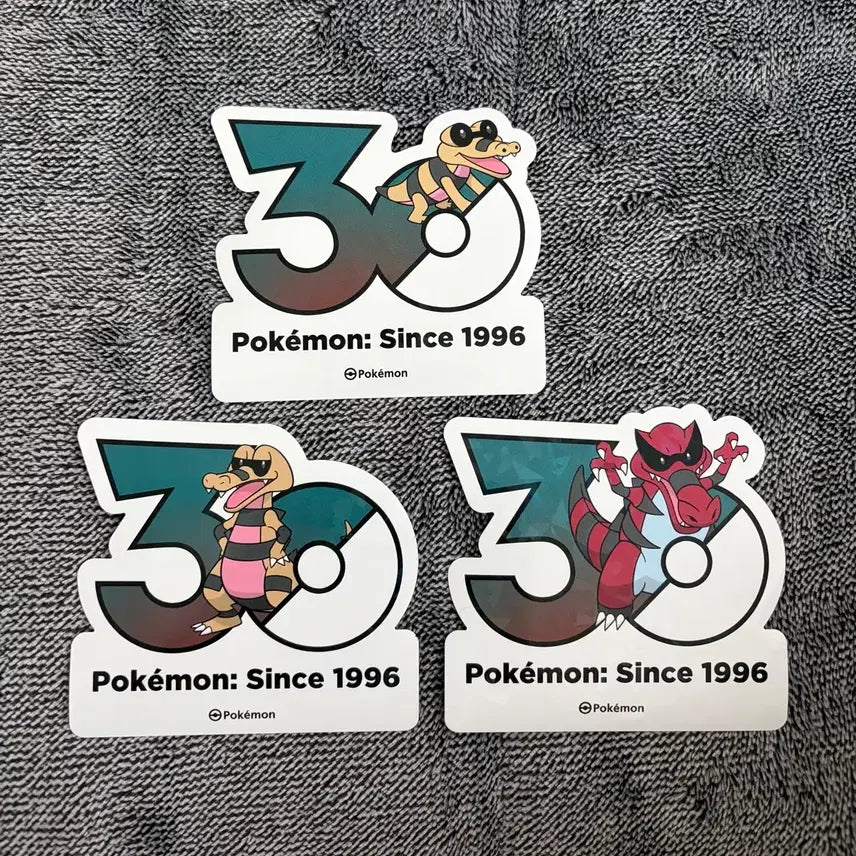 [SOLD OUT] 한국한정] 포켓몬 30주년 로고 스티커 깜눈크 악비르 악비아르 진화 세트