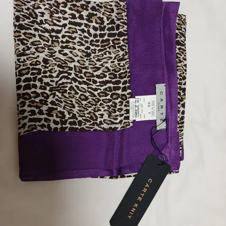 [BUNJANG] Carte Knit Leopard/Purple Color Block Silk Scarf / CARTE KNIT호피/퍼플 배색 스카프 새상품