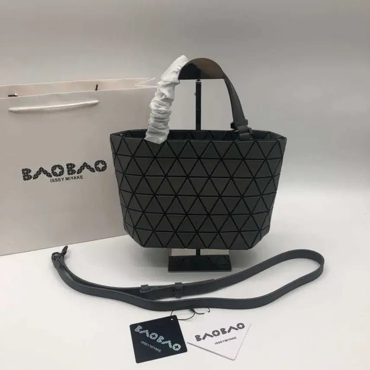 [BUNJANG] Issey Miyake Bao Bao Crystal Tote Bag Deep Gray / 바오바오 이세이미야케 크리스탈 토트백 딥그레이