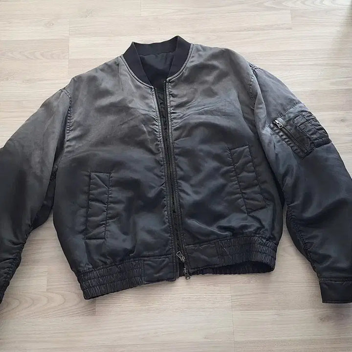 [BUNJANG] COOR Oversized Smudging MA-1 Washed Black Jacket / 쿠어 오버핏 스머징 ma1 워시드 블랙