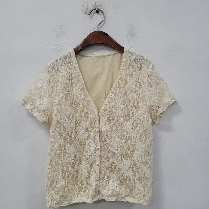 [BUNJANG] DHOLIC Lace Blouse / DHOLIC 레이스 블라우스