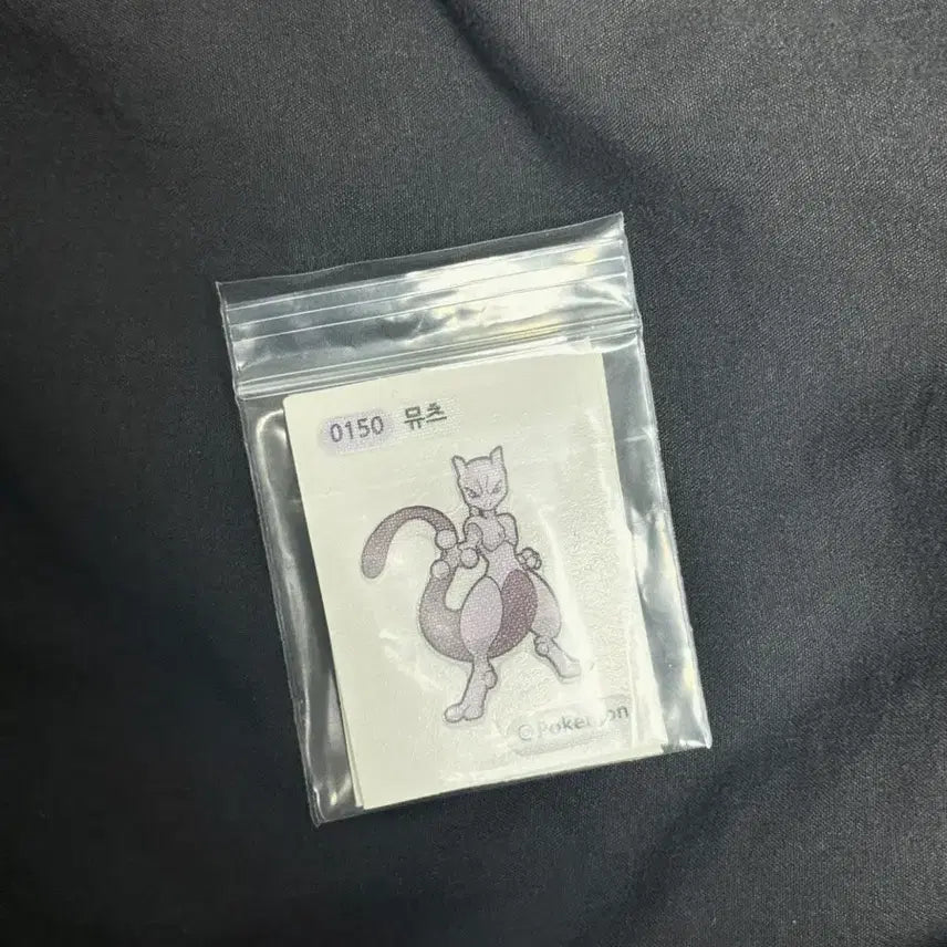 [BUNJANG] Pokemon G-Max Snorlax Sticker + Mewtwo Sticker / 포켓몬 거다이맥스 잠만보 띠부실 (+뮤츠 띠부실 증정)