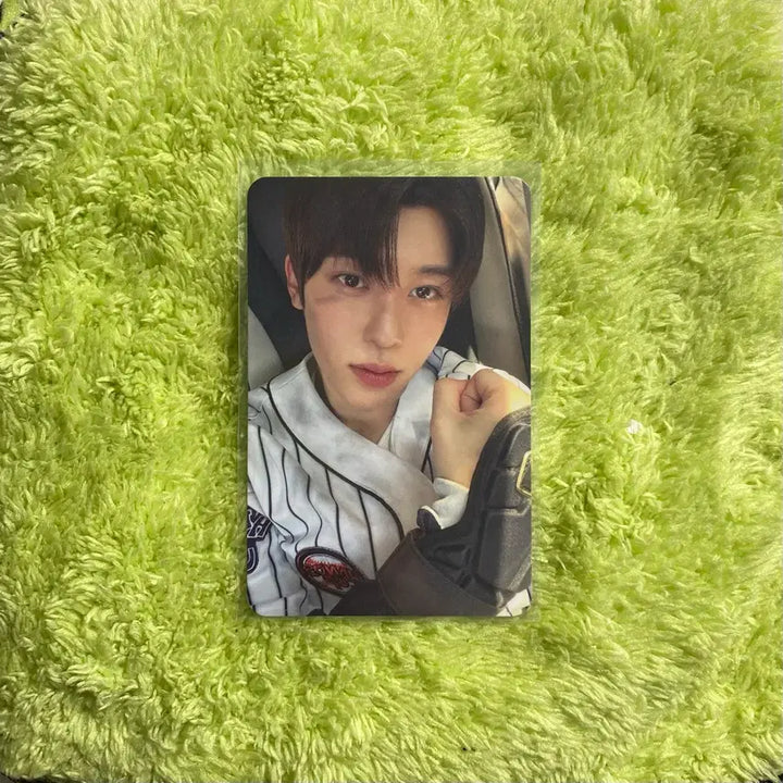 [BUNJANG] NCT WISH Sion Poppop Baseball Stadium Photocard (First Press Limited) / 덤o)엔시티위시 시온 팝팝 초회한정 야구장 포카