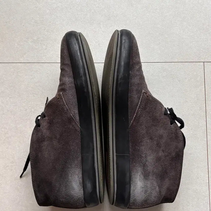 [BUNJANG] Prada Suede Minimal Chukka Shoes UK 8.5 / 빈티지 PRADA 스웨이드 미니멀 처카 슈즈 풀구성 UK8.5
