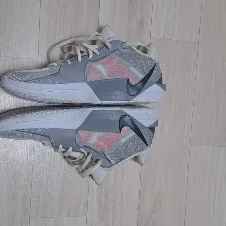 [BUNJANG] Nike Sabrina 2 Basketball Shoes / 나이키 사브리나 2