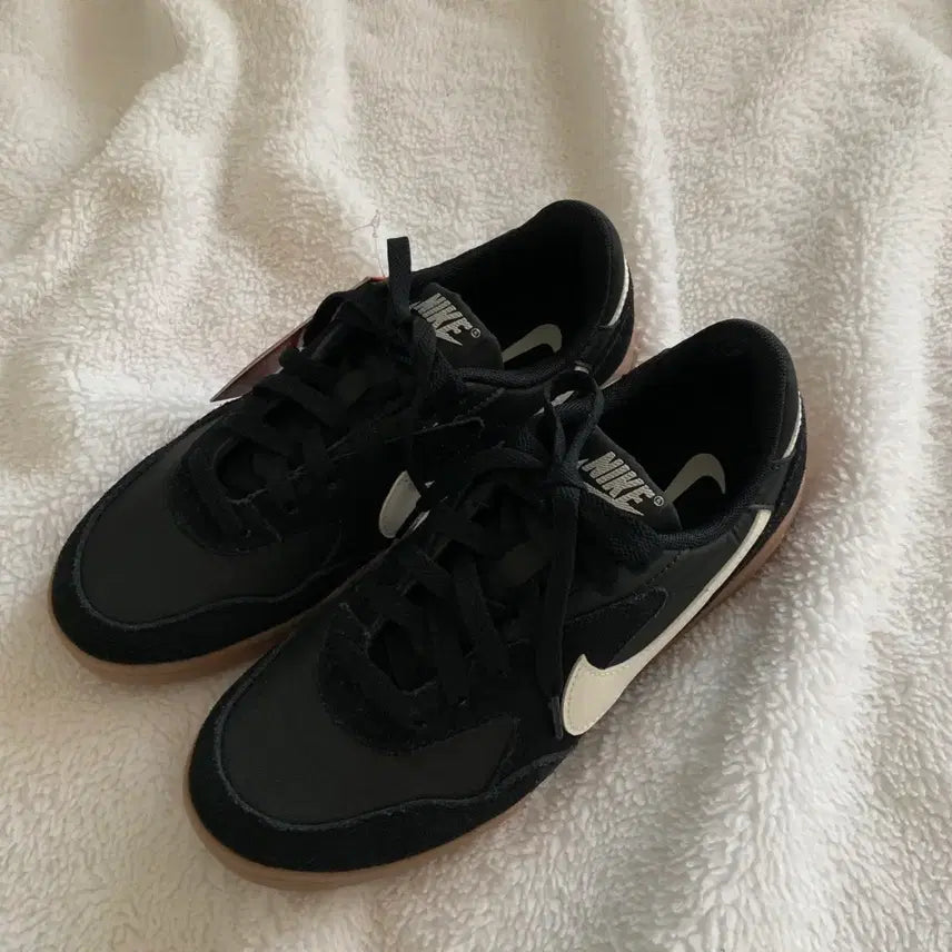 [BUNJANG] Nike Terra Manta Suede Black Sneakers / 나이키 NIKE 테라 만타 스웨이드 블랙 스니커즈 (새상품)