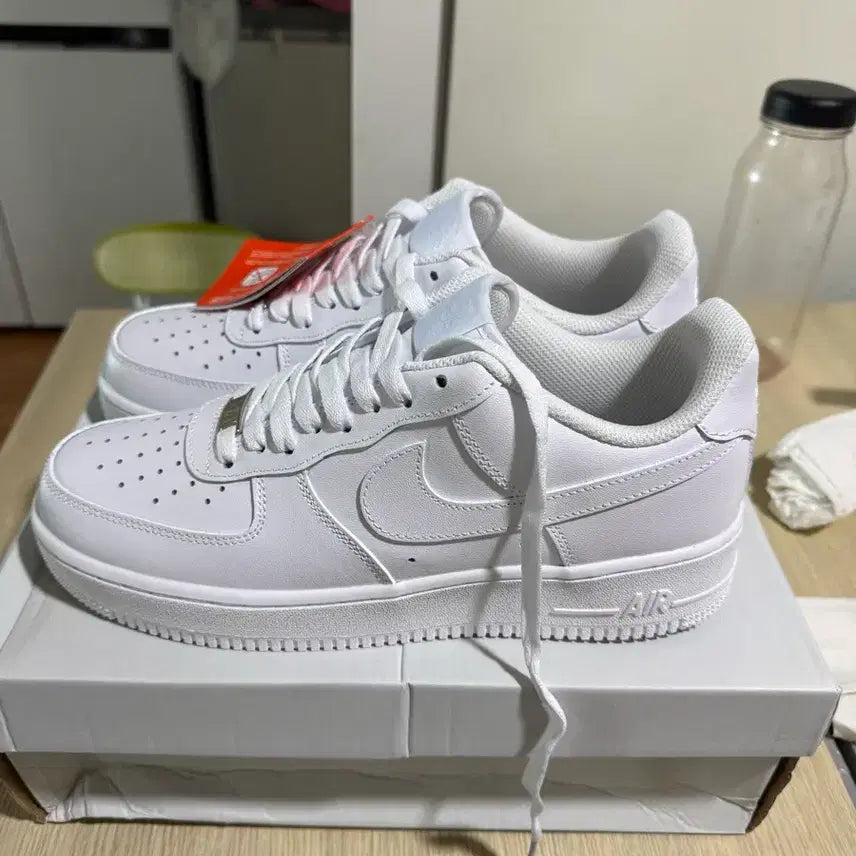 [BUNJANG] Nike Air Force 1 Low White 275 Authentic / 나이키 에어포스 1 로우 화이트 275 나코텝 정품