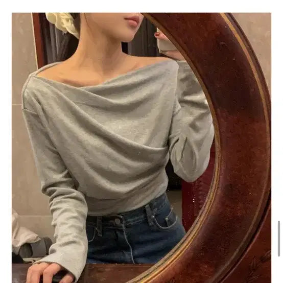 [BUNJANG] Melange Gray Off-Shoulder Long-Sleeve T-Shirt / 멜란지 그레이 오프숄더 긴팔 티셔츠