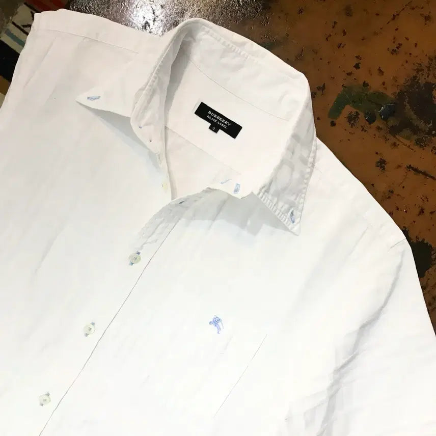 [SOLD OUT] 버버리 화이트 너바체크 반팔 셔츠 남성 102 여성 루즈핏