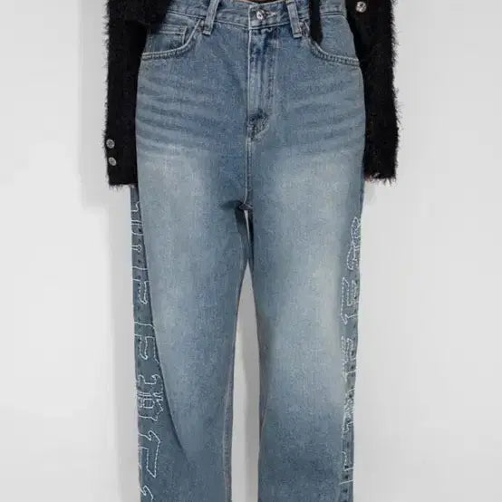 [BUNJANG] Leey Yeel Embroidered Denim Pants / Leey yeel 자수 데님 팬츠 (하자참고)