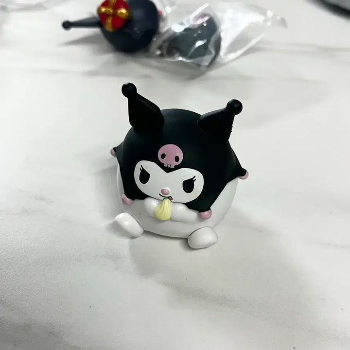 [BUNJANG] Kuromi Figure/Keyring 3-Piece Set / 쿠로미 피규어/키링 3종 세트