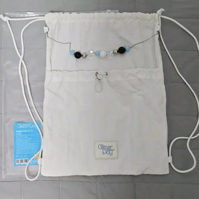 [BUNJANG] ILLIT Glitter Day String Bag Concert Fanmeeting MD Goods / 아일릿 글리터데이 스트링백 콘서트 팬미팅 엠디 md 굿즈 판매 양도