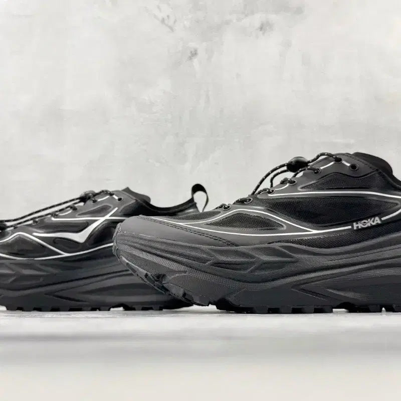 [BUNJANG] Hoka Stinson ATR 7 Black Silver Running Shoes / 호카 스틴슨 원세븐 블랙 실버 편안한 데일리 운동화