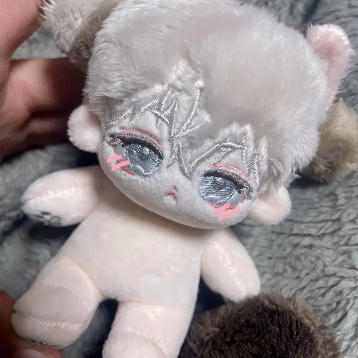 [BUNJANG] Unbranded Bulletproof Suit Plush Doll / 무속성 블렛슈 양도합니다 반끼택포
